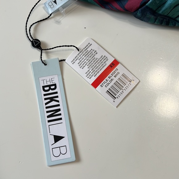 NWT Bikini Lab Palm Leaf Plunge Halter One Piece SwimSuit Size XS - Picture 5 of 7